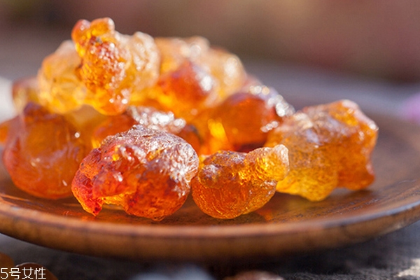 桃膠怎么看真假 3個(gè)方法讓購(gòu)買(mǎi)不踩雷