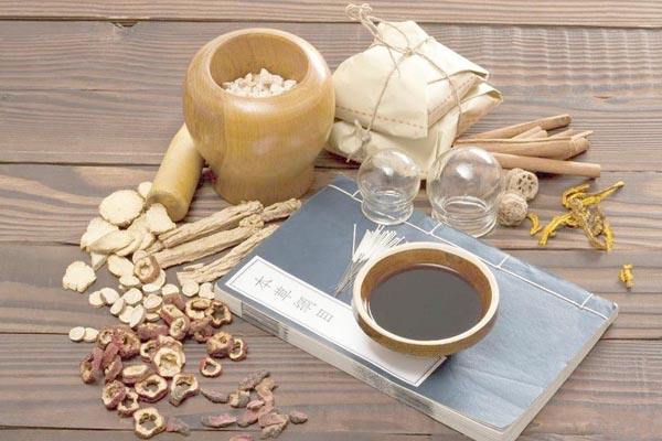 服用中藥期間 五種食物起沖突 服用中藥期間 五種食物起沖突