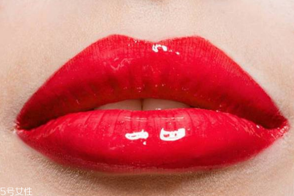 tf炫亮幻魅唇膏怎么樣 tom ford炫亮幻魅唇膏試色 tf炫亮幻魅唇膏怎么樣 tom ford炫亮幻魅唇膏試色