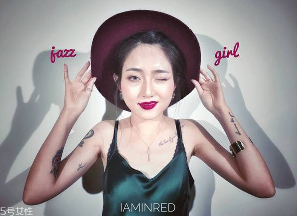 tf炫亮幻魅唇膏怎么樣 tom ford炫亮幻魅唇膏試色 tf炫亮幻魅唇膏怎么樣 tom ford炫亮幻魅唇膏試色