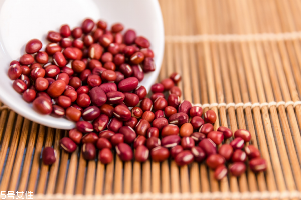 紅豆不泡可以直接煮嗎 這樣不好煮爛 紅豆不泡可以直接煮嗎 這樣不好煮爛