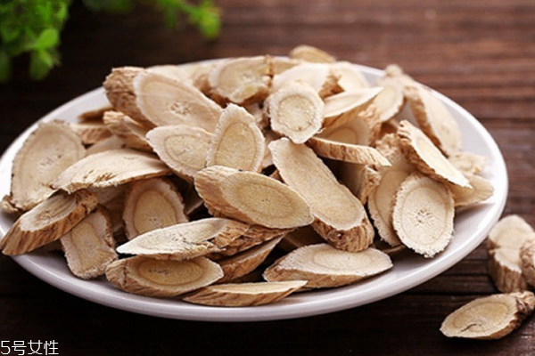 黃芪為什么會(huì)生蟲(chóng) 這個(gè)是正常現(xiàn)象