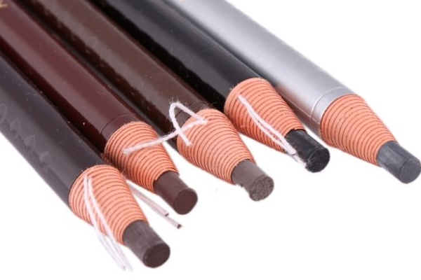 拉線眉筆適合什么人 筆芯太粗適合熟手 拉線眉筆適合什么人 筆芯太粗適合熟手