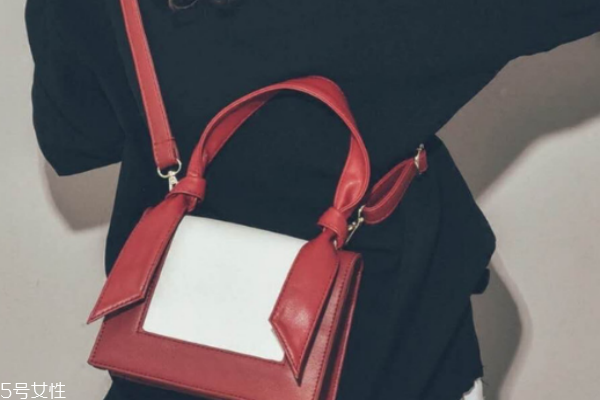 小ck耳朵包多少錢 萌化少女心 小ck耳朵包多少錢 萌化少女心