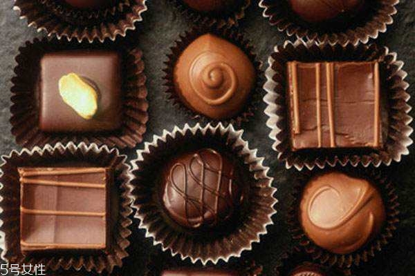 巧克力好壞怎么看 好巧克力掰開有咔嚓聲 巧克力好壞怎么看 好巧克力掰開有咔嚓聲