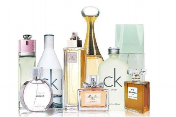 麝香香水對(duì)孕婦有害嗎 孕婦謹(jǐn)慎使用 麝香香水對(duì)孕婦有害嗎 孕婦謹(jǐn)慎使用