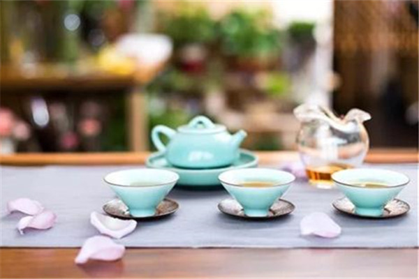 什么是自律神經(jīng)失調(diào) 自律神經(jīng)失調(diào)可以吃補(bǔ)嗎 什么是自律神經(jīng)失調(diào) 自律神經(jīng)失調(diào)可以吃補(bǔ)嗎