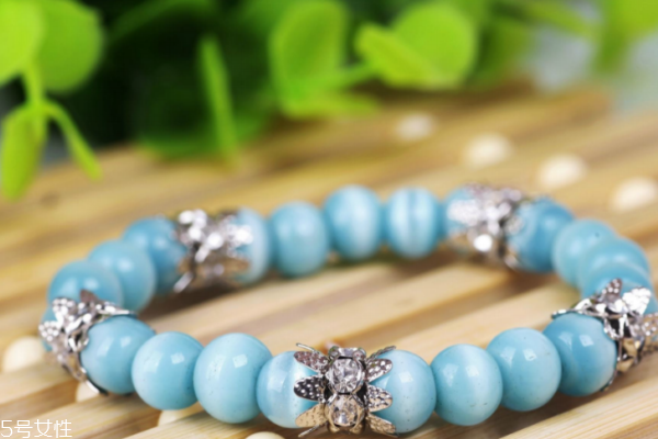 貓眼石手鏈多少錢一串 天然的比較貴 貓眼石手鏈多少錢一串 天然的比較貴