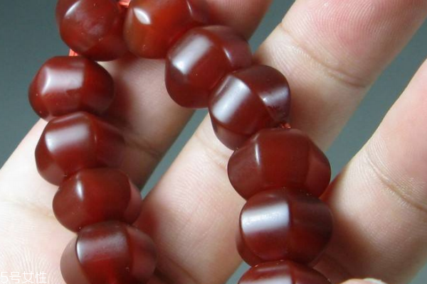 瑪瑙可以戴腳上嗎 沒什么禁忌 瑪瑙可以戴腳上嗎 沒什么禁忌