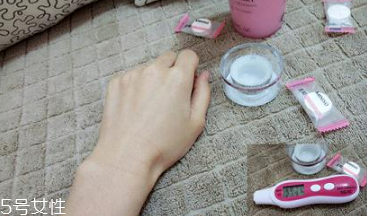 蘭蔻粉水可以做面膜嗎 做水膜刺激大 蘭蔻粉水可以做面膜嗎 做水膜刺激大