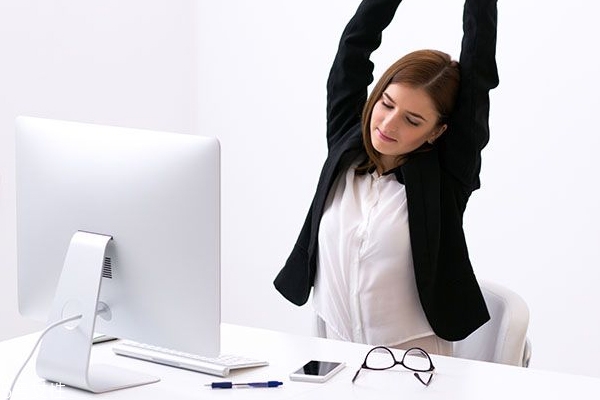 女生后背厚怎么減肥 3個必殺技讓你女人味爆表 女生后背厚怎么減肥 3個必殺技讓你女人味爆表