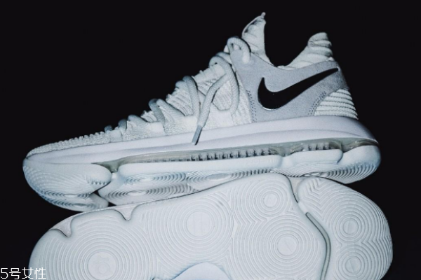 耐克kd10斷管了還可以穿嗎 實戰(zhàn)有影響 耐克kd10斷管了還可以穿嗎 實戰(zhàn)有影響