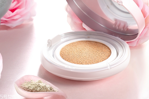 花西子氣墊孕婦能用嗎 有1種成分對(duì)孕婦有風(fēng)險(xiǎn) 花西子氣墊孕婦能用嗎 有1種成分對(duì)孕婦有風(fēng)險(xiǎn)