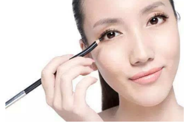 眼線筆能用多長(zhǎng)時(shí)間 眼線筆能用多久看個(gè)人