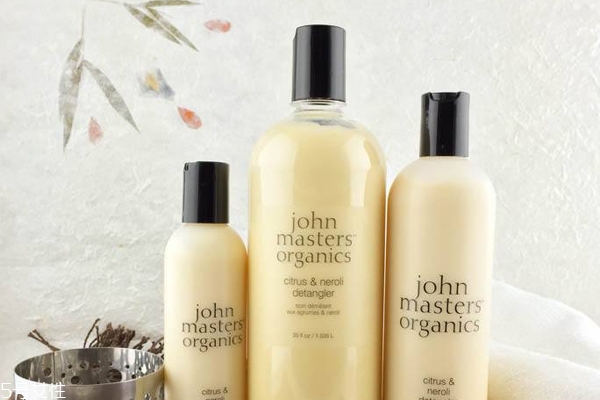 染發(fā)燙發(fā)用什么護(hù)發(fā)素好 護(hù)色護(hù)發(fā)原來這樣挑 染發(fā)燙發(fā)用什么護(hù)發(fā)素好 護(hù)色護(hù)發(fā)原來這樣挑