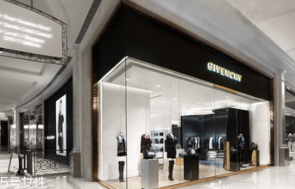 紀梵希是奢侈品嗎 紀梵希的明星產(chǎn)品推薦 紀梵希是奢侈品嗎 紀梵希的明星產(chǎn)品推薦