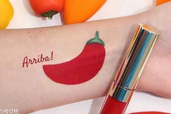 牙黃抹什么顏色口紅 冷色調(diào)和深顏色是最優(yōu)選 牙黃抹什么顏色口紅 冷色調(diào)和深顏色是最優(yōu)選