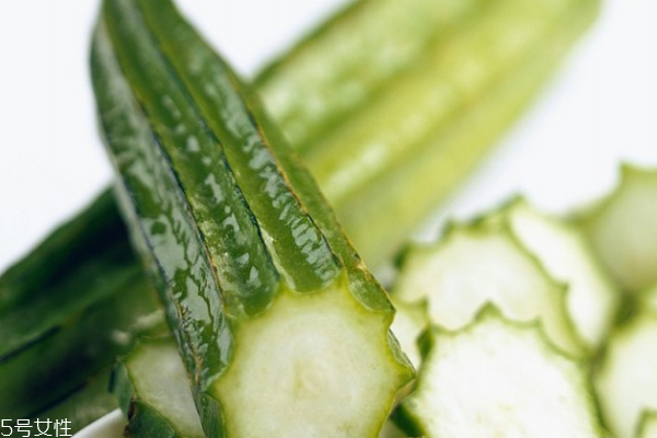 絲瓜多久施一次肥 絲瓜很好種 絲瓜多久施一次肥 絲瓜很好種