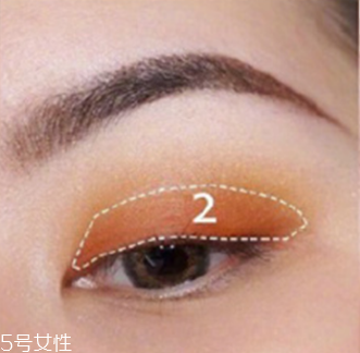 南瓜色妝容怎么畫 南瓜色妝容圖片教程 南瓜色妝容怎么畫 南瓜色妝容圖片教程
