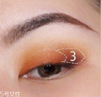 南瓜色妝容怎么畫 南瓜色妝容圖片教程 南瓜色妝容怎么畫 南瓜色妝容圖片教程