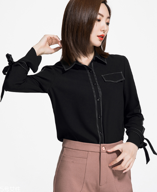 出席正式場(chǎng)合服裝搭配 幫你鎮(zhèn)住各種場(chǎng)合 出席正式場(chǎng)合服裝搭配 幫你鎮(zhèn)住各種場(chǎng)合