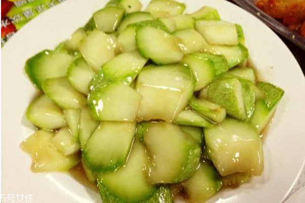 西葫蘆放久了能吃嗎 要看是否變質 西葫蘆放久了能吃嗎 要看是否變質