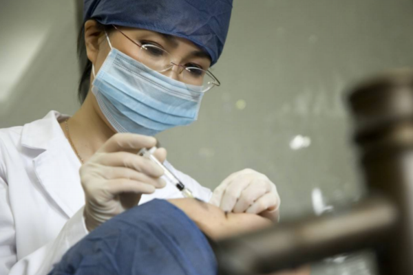 感冒可以做整形手術(shù)嗎 感冒可以做整形手術(shù)嗎