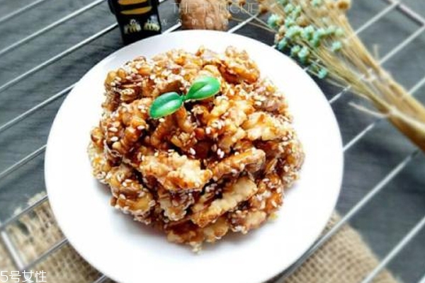 核桃花紋深好嗎 花紋深代表營(yíng)養(yǎng)和口感差