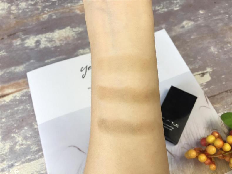 kate眉粉防水嗎 不會(huì)融妝非常持久 kate眉粉防水嗎 不會(huì)融妝非常持久