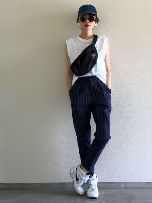 白色t恤怎么搭配 20款不重復(fù)白t恤穿搭 白色t恤怎么搭配 20款不重復(fù)白t恤穿搭