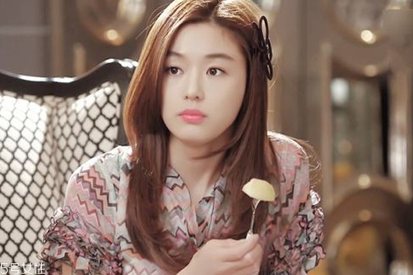 每天應(yīng)該怎么敷面膜 注意4點(diǎn)才不會臉爛掉 每天應(yīng)該怎么敷面膜 注意4點(diǎn)才不會臉爛掉