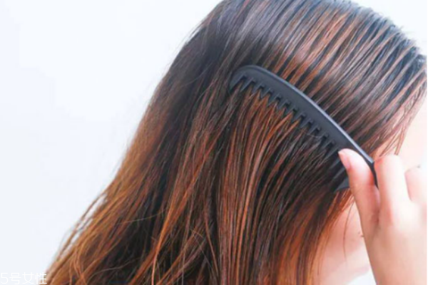 拉直頭發(fā)多少錢(qián) 看具體情況