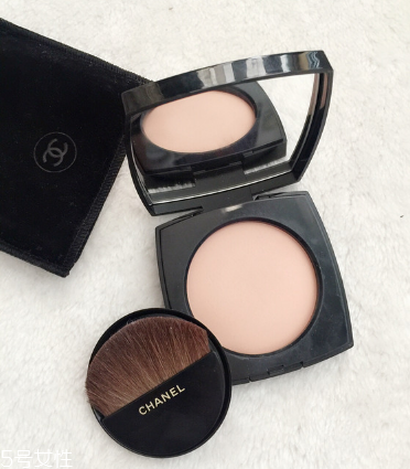 香奈兒bb蜜粉餅怎么樣 香奈兒蜜粉餅使用測評 香奈兒bb蜜粉餅怎么樣 香奈兒蜜粉餅使用測評