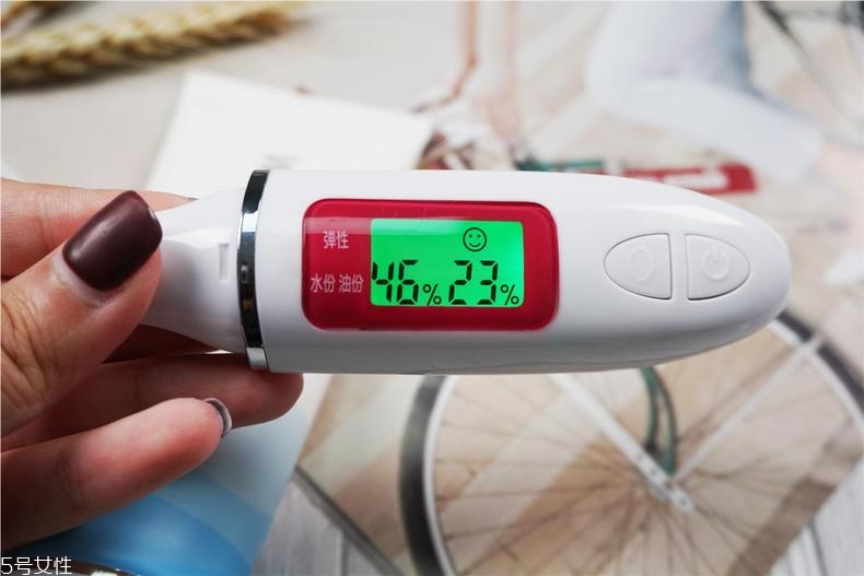 水密碼洗面奶哪款好用 溫和藍管和祛痘白管對比評測 水密碼洗面奶哪款好用 溫和藍管和祛痘白管對比評測