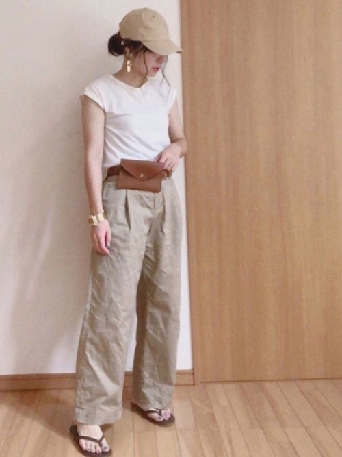 白色t恤怎么搭配 20款不重復(fù)白t恤穿搭 白色t恤怎么搭配 20款不重復(fù)白t恤穿搭