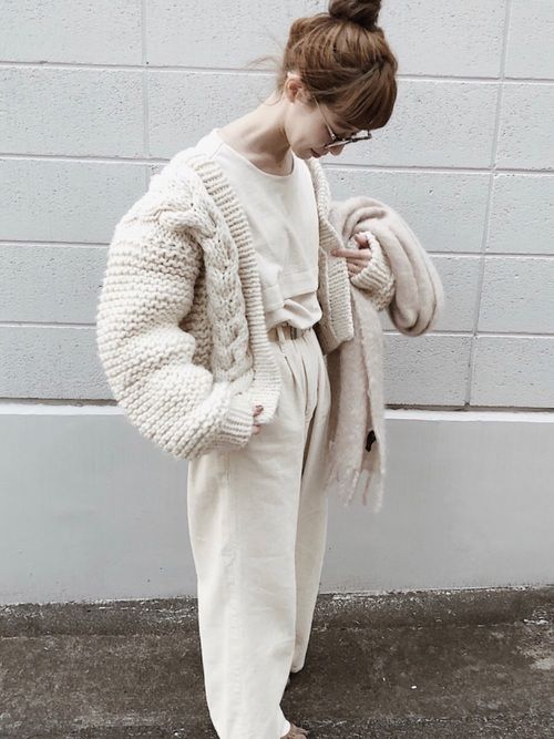 白色t恤怎么搭配 20款不重復(fù)白t恤穿搭 白色t恤怎么搭配 20款不重復(fù)白t恤穿搭