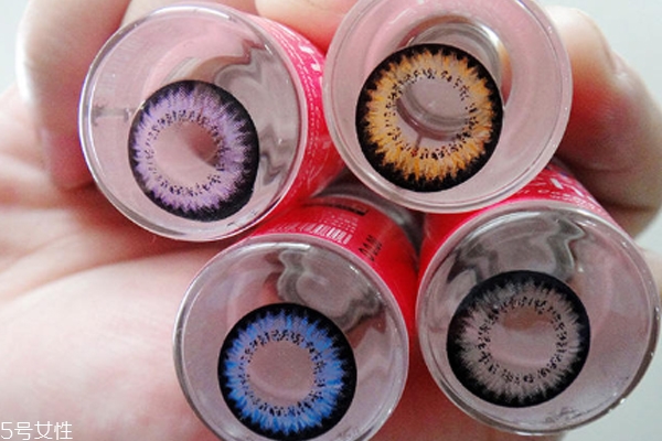 大地色美瞳適合什么人 大多數(shù)中國人都行