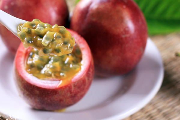 百香果熱量高嗎 有一點(diǎn)高 百香果熱量高嗎 有一點(diǎn)高