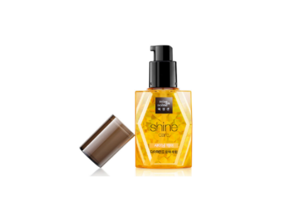 用了護發(fā)精油還用護發(fā)素嗎 護發(fā)素加護發(fā)精油效果更好