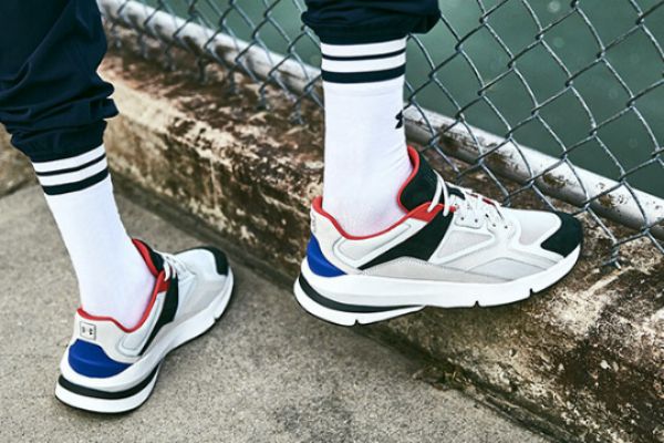 安德瑪forge 96老爹鞋多少錢 老爹鞋大軍新寵 安德瑪forge 96老爹鞋多少錢 老爹鞋大軍新寵