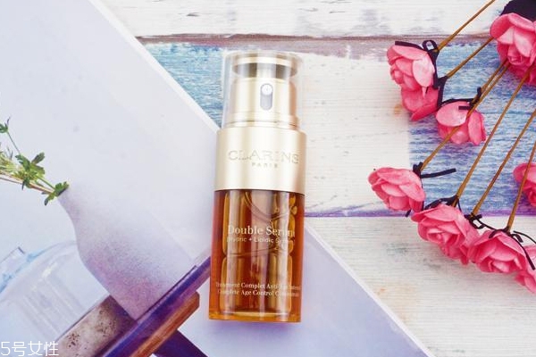 嬌韻詩第8代黃金雙瓶適合什么膚質(zhì) 干皮救星和油皮親媽 嬌韻詩第8代黃金雙瓶適合什么膚質(zhì) 干皮救星和油皮親媽