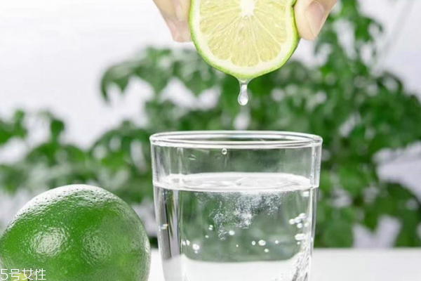 檸檬為什么可以減肥 看完你就懂了 檸檬為什么可以減肥 看完你就懂了