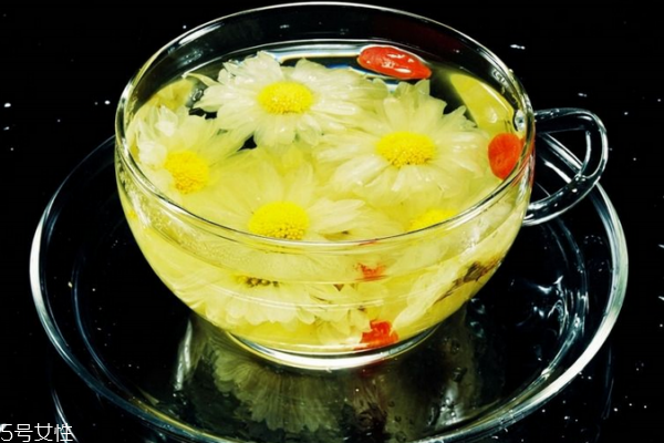 菊花茶祛痘嗎 有助痘痘淡化 菊花茶祛痘嗎 有助痘痘淡化