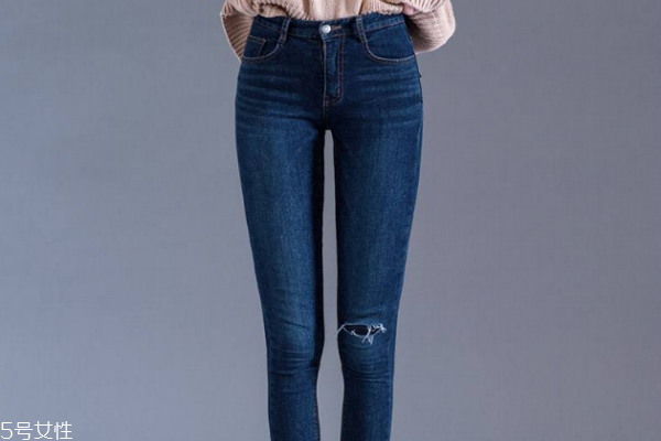 牛仔褲拉鏈是金屬嗎 原來是這個材質(zhì) 牛仔褲拉鏈是金屬嗎 原來是這個材質(zhì)