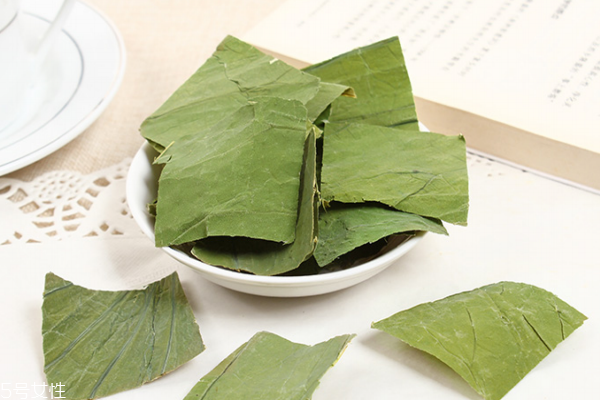 荷葉茶喝了會(huì)拉肚子嗎 正常情況不會(huì) 荷葉茶喝了會(huì)拉肚子嗎 正常情況不會(huì)