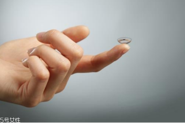 麥粒腫可以戴隱形眼鏡嗎 這些情況不能戴隱形眼鏡 麥粒腫可以戴隱形眼鏡嗎 這些情況不能戴隱形眼鏡