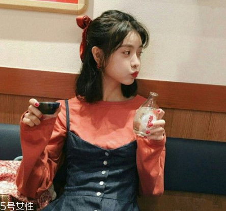 2018秋冬發(fā)型流行趨勢 2018秋冬流行發(fā)型圖片 2018秋冬發(fā)型流行趨勢 2018秋冬流行發(fā)型圖片