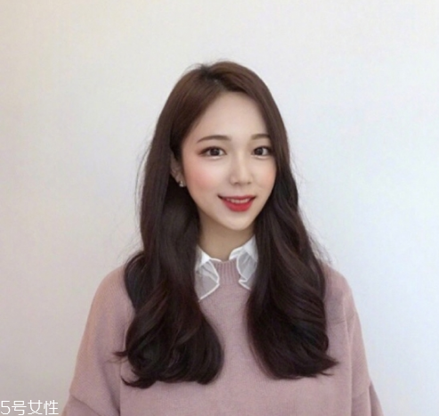 空氣感卷發(fā)教程 空氣卷發(fā)型圖片中長發(fā) 空氣感卷發(fā)教程 空氣卷發(fā)型圖片中長發(fā)