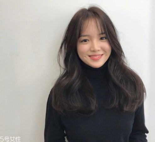 空氣感卷發(fā)教程 空氣卷發(fā)型圖片中長發(fā) 空氣感卷發(fā)教程 空氣卷發(fā)型圖片中長發(fā)