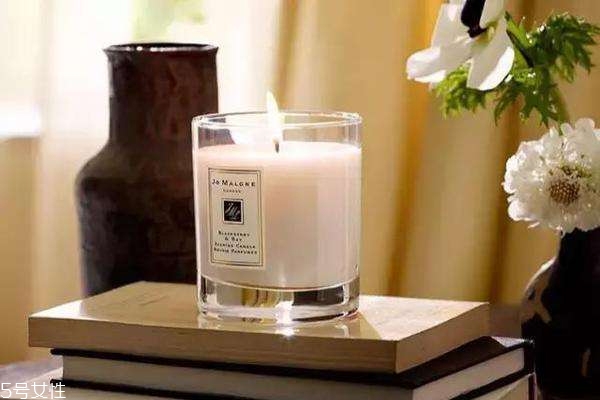 香薰蠟燭什么味道好 睡覺時(shí)用茉莉香薰